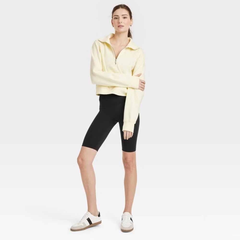 All in Motion Women's Contour Power Waist High-Rise Shorts 11" Black LARGE